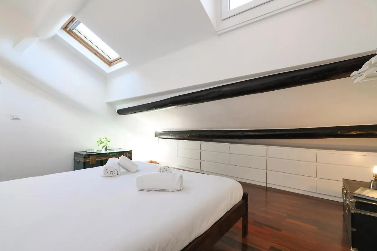 Primopiano - Pistrucci Apartment Milan Italy